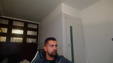 BryceReign online show from May 12, 4:43 am