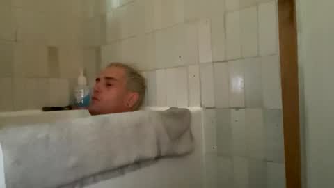 bryjybxxx online show from December 3, 4:51 pm