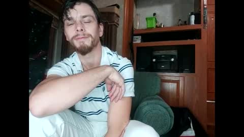 Max  candi online show from May 20, 5:41 pm