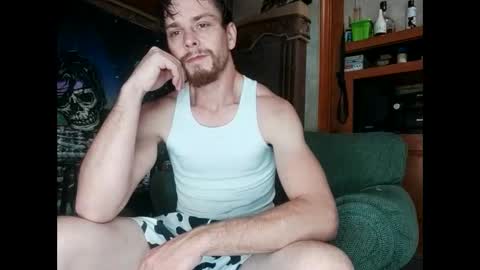 Max  candi online show from May 26, 6:19 am