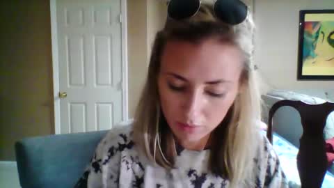 bubbles online show from March 15, 4:17 am