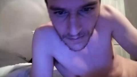 buckey8917209 online show from November 29, 4:31 am