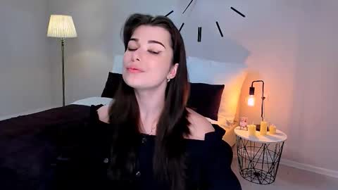 Ari online show from February 13, 3:15 pm