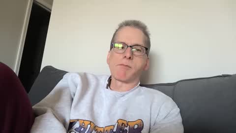 budman004 online show from April 11, 6:23 pm