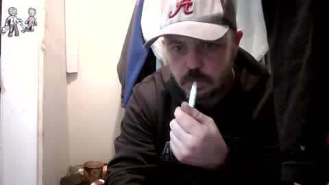 Snapshot of budsonly33 chatting on January 13, 1:49 pm budsonly33 online show from January 13, 1:49 pm