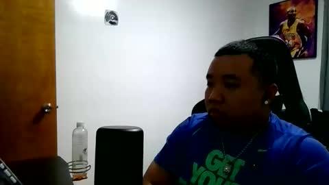 buffsexyman24 online show from February 27, 1:53 am