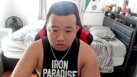 buffsexyman24 online show from March 2, 9:11 pm