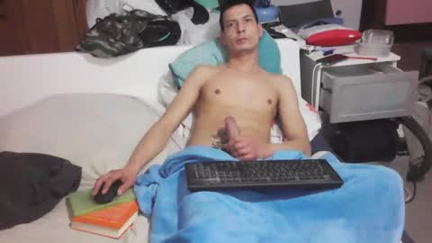 Snapshot of bufu21 chatting on January 27, 4:52 am bufu21 online show from January 27, 4:52 am