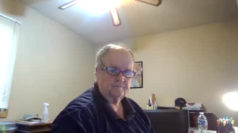 bullfrogg505 online show from May 13, 4:16 pm