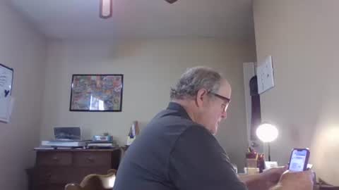 bullfrogg5050 online show from September 25, 11:01 pm