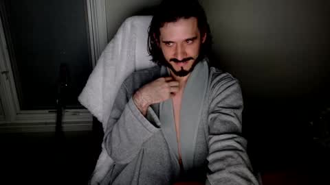 bumphreyhogart online show from February 18, 1:21 am