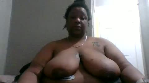 bumpylumpybbw online show from January 3, 11:55 pm