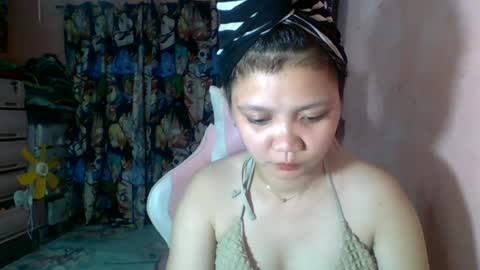 bunny_flower18 online show from May 21, 3:29 pm