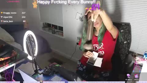 Tokki  bunny  online show from December 1, 11:18 pm