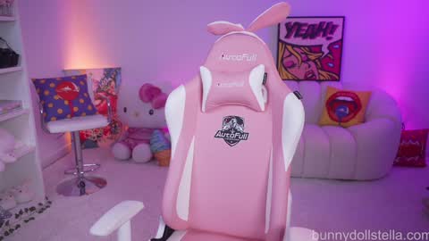 Snapshot of bunnydollstella chatting on October 10, 2:06 am Stella online show from October 10, 2:06 am