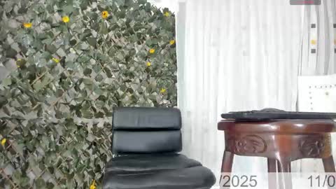 Angela Santini online show from February 11, 9:46 pm