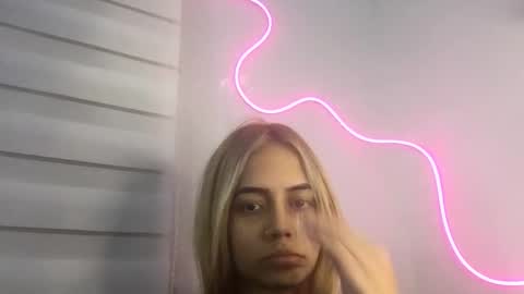 bunnylove_07 online show from January 12, 11:23 pm