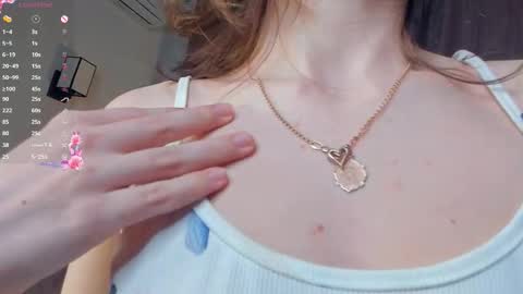 Lizy online show from March 22, 8:46 pm