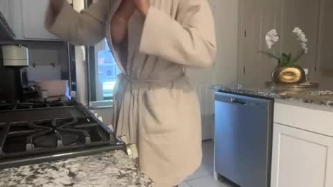 Buns Bunny Princess online show from March 20, 10:09 am