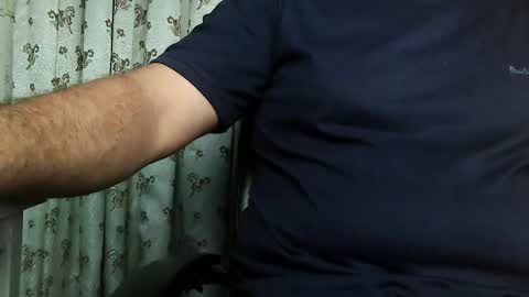 Hairy Arabian online show from April 7, 9:55 am