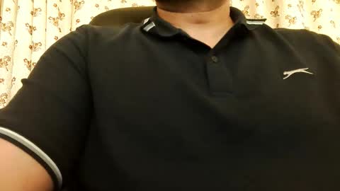 Hairy Arabian online show from February 17, 3:27 am