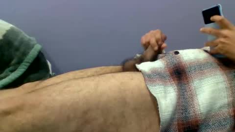 bust95xn online show from April 4, 3:08 pm