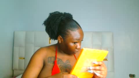 Snapshot of busty_mellons69 chatting on September 29, 4:11 am busty_mellons69 online show from September 29, 4:11 am