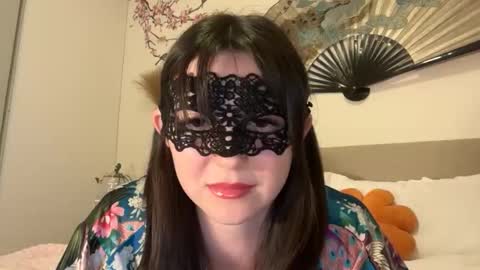 busy_bee69 online show from February 11, 2:37 am