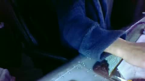 butslutt2 online show from November 30, 1:51 pm