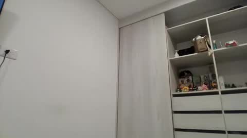 salome online show from January 9, 5:35 am