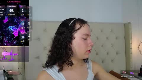 bycandy_ online show from November 4, 12:39 pm