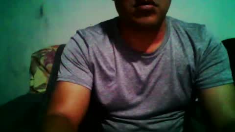 Snapshot of cachito83915 chatting on October 12, 3:21 am Cachudosexy online show from October 12, 3:21 am