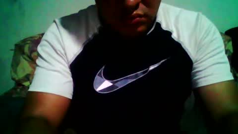 Snapshot of cachito83915 chatting on October 4, 5:38 am Cachudosexy online show from October 4, 5:38 am