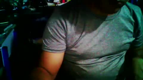 Snapshot of cachito83915 chatting on September 29, 3:05 am Cachudosexy online show from September 29, 3:05 am