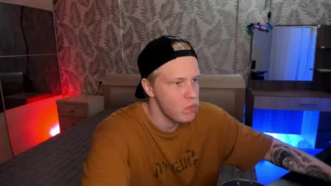 James online show from April 9, 3:18 pm