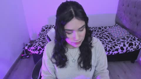 caelisse_cb online show from November 23, 1:31 pm