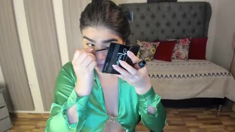 caitlingomez0 online show from March 29, 10:50 am