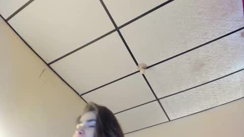 Snapshot of caitlingomez0 chatting on October 4, 12:47 pm caitlingomez0 online show from October 4, 12:47 pm