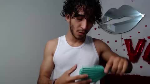 caius online show from March 12, 12:31 pm