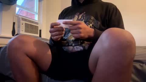 longjohns online show from October 31, 11:21 am