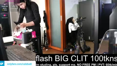 Kitty online show from June 11, 2:59 pm