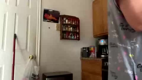 calishop1 online show from January 7, 6:57 pm