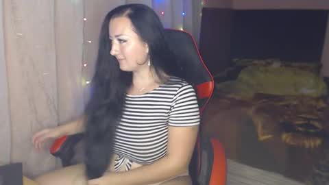 Shaya online show from November 12, 5:15 pm