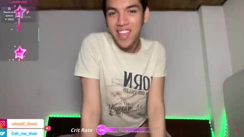 Snapshot of call_me_theo chatting on September 23, 12:21 pm Mateo online show from September 23, 12:21 pm