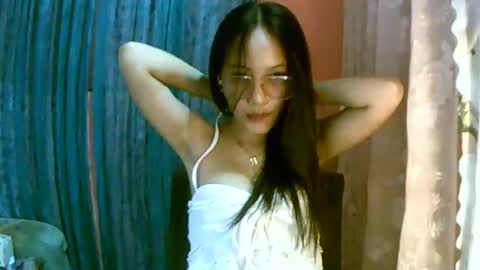 Snapshot of calla_freya chatting on October 8, 7:36 am Freya online show from October 8, 7:36 am