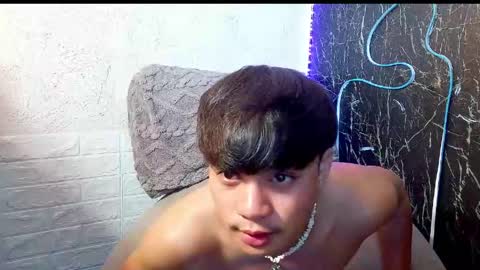 callebraze online show from May 10, 4:52 am