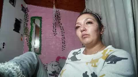 paula online show from July 12, 7:00 am