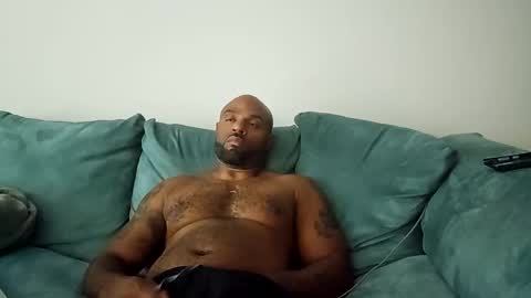 Snapshot of callme_mr chatting on September 13, 10:12 pm Callme Mr online show from September 13, 10:12 pm