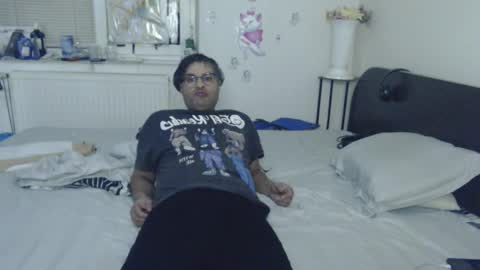 Calvinjohnlad online show from December 16, 6:58 pm