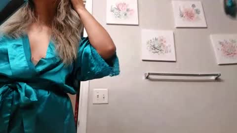 calypsokm online show from February 7, 6:35 am